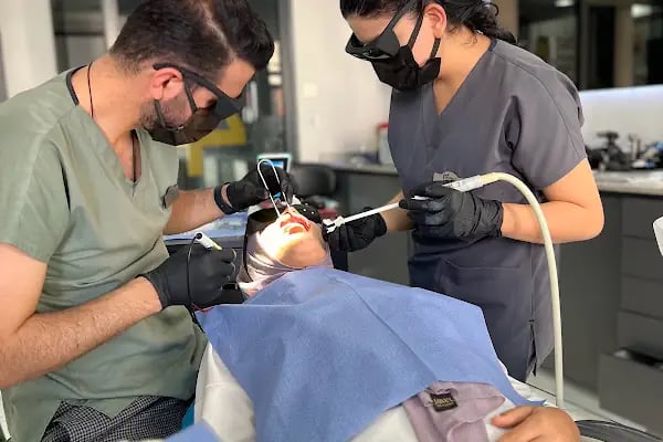 Ovadent Ağız Ve Diş Sağlığı Polikliniği - Resim 12