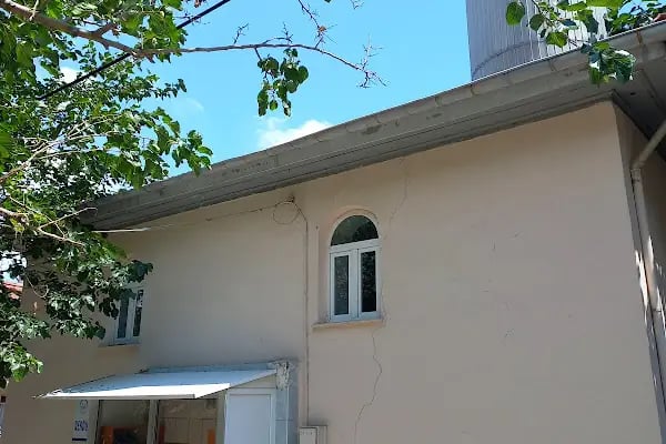 Nerdübendede Cami - Resim 3