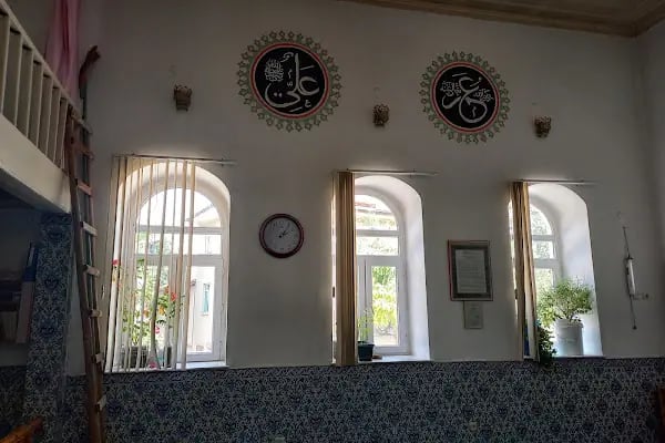 Nerdübendede Cami - Resim 6