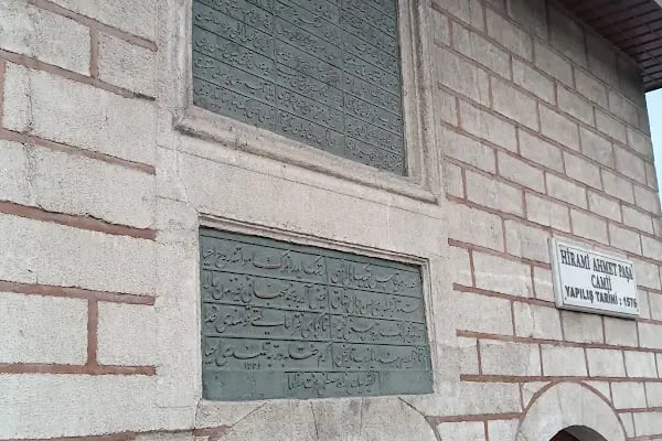 Cemalettin Uşaki Hazretlerinin kabri şerifi - Resim 10