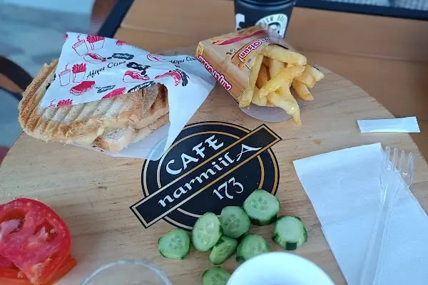 narmiilA 173 Cafe - Resim 2