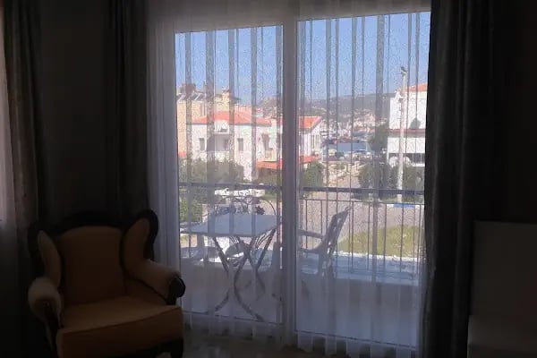 Foça Palas - Resim 7