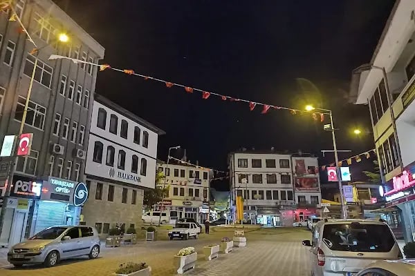 Yavaşzade Optik - Resim 3