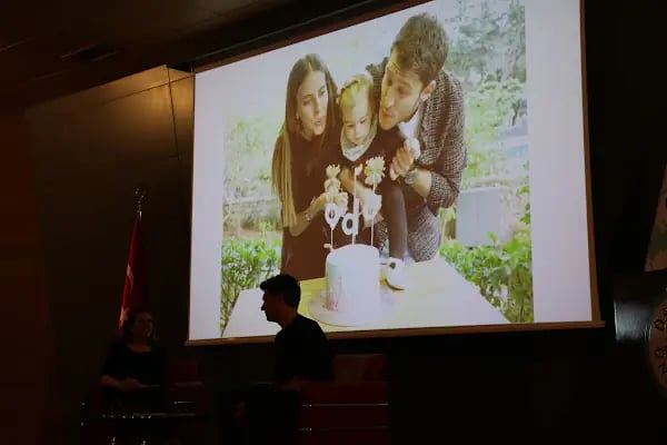 Üsküdar Üniversitesi Nermin Tarhan Konferans Salonu - Resim 9