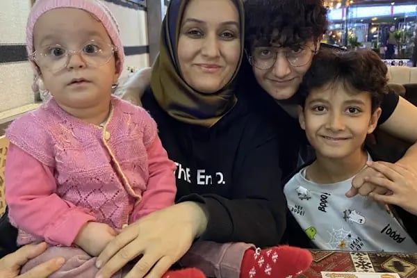 Prof. Dr. Bengü Ekinci Köktekir (Konya Göz Doktoru - Konya Excimer Lazer - Konya Göz Kapağı Ameliyatı) - Resim 17