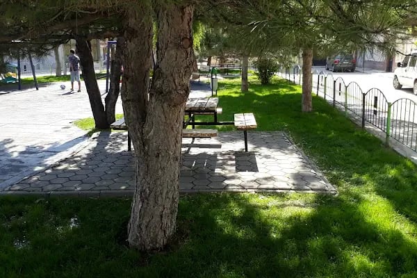 Şht. J. Er Osman Özgerçik Parkı - Resim 4