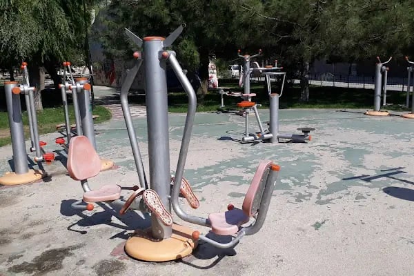 Şht. J. Er Osman Özgerçik Parkı - Resim 12