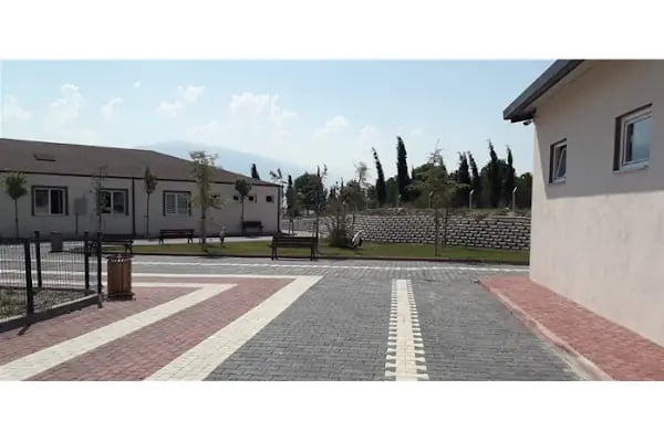 İnegol Belediyesi Sokak Hayvanları Tedavi Merkezi - Resim 18