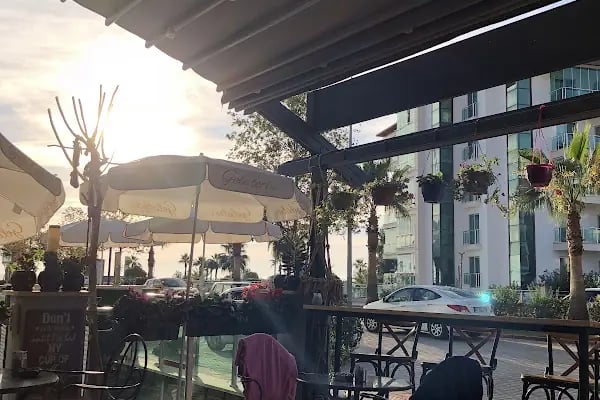 Şehzade Cafe &amp; Restaurant - Resim 10