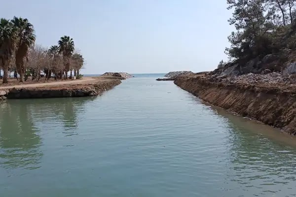 Bozyazı barınak dinlenme ve kamp yeri - Resim 10