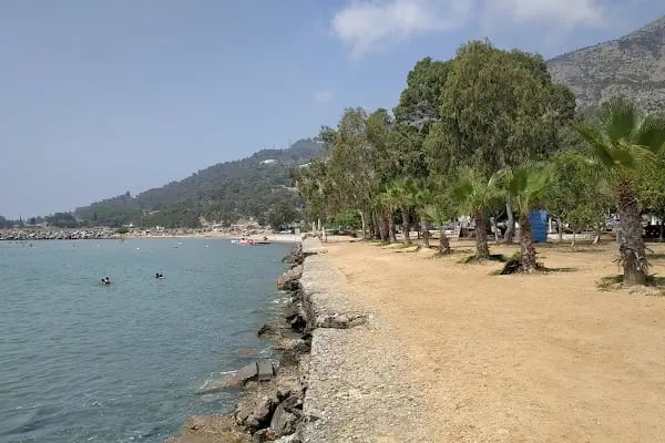 Bozyazı barınak dinlenme ve kamp yeri - Resim 5