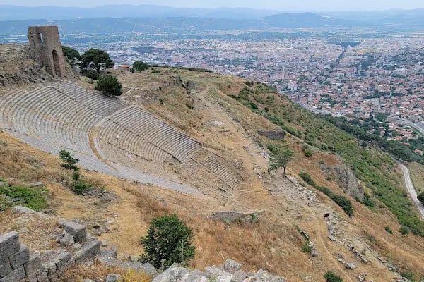 Pergamon Athena Tapınağı ve Temenosu - Resim 3