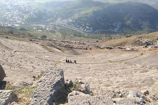 Pergamon Athena Tapınağı ve Temenosu - Resim 13