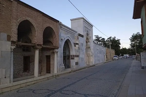 Camii - Resim 11