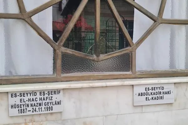 Abdülhaki Nuri Baba Türbesi - Resim 9