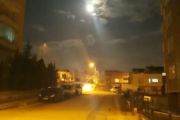 Güneştepe Mahallesi Çınar Çocuk Parkı - Resim 5