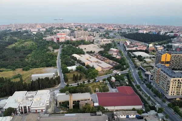 İBB İstanbul Üniversitesi Avcılar Spor Kompleksi - Resim 11