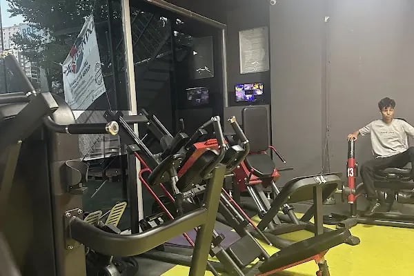 X-Fitness Güneşevler (Kıvanç Spor kulübü) - Resim 15