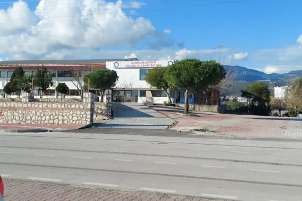 Demre Belediyesi Kültür Sanat Salonu - Resim 3