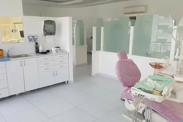 Mavi Alanya Agiz Ve Dis Sagligi Poliklinigi - Resim 20