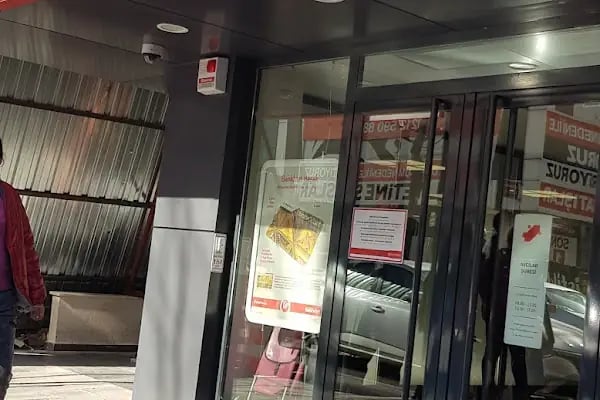 DHL eCommerce - Burnaz Şubesi - Resim 5