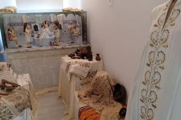 El Nakışları Müze Bursa Olgunlaşma Enstitüsü - Resim 6