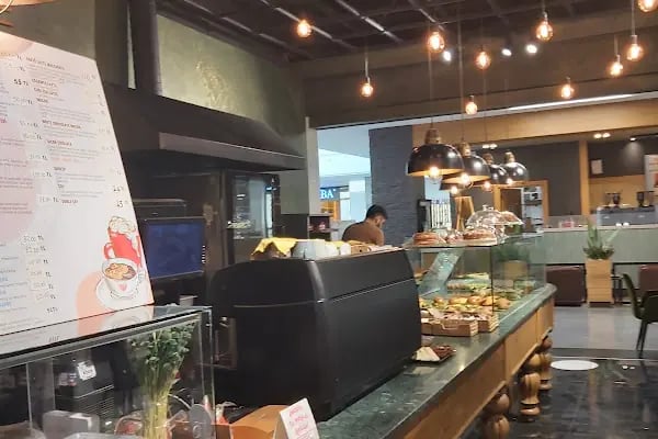MOY CAFE - Resim 4