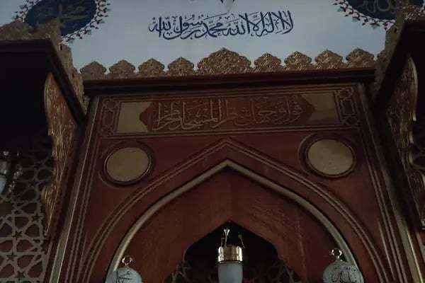 Tepe Emlak Konutları Mescidi - Resim 19