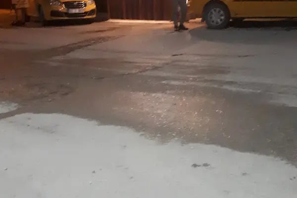 Van Akasya Taksi Durağı - Resim 13