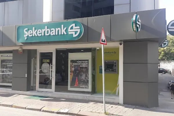 Şekerbank - Adapazarı Şubesi - Resim 1