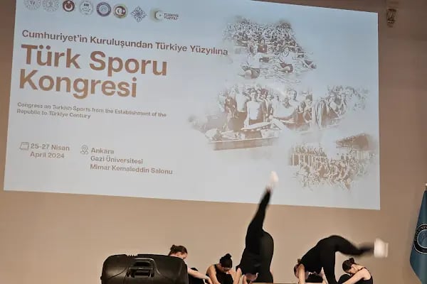 Mimar Kemaleddin Konferans Salonu - Resim 5