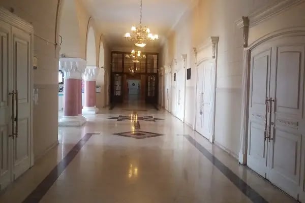 Mimar Kemaleddin Konferans Salonu - Resim 7