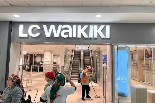 Kuvars Group Endüstriyel Temizlik Personel Hizmetleri Sanayi ve Ticaret Ltd. Şti. - Resim 9