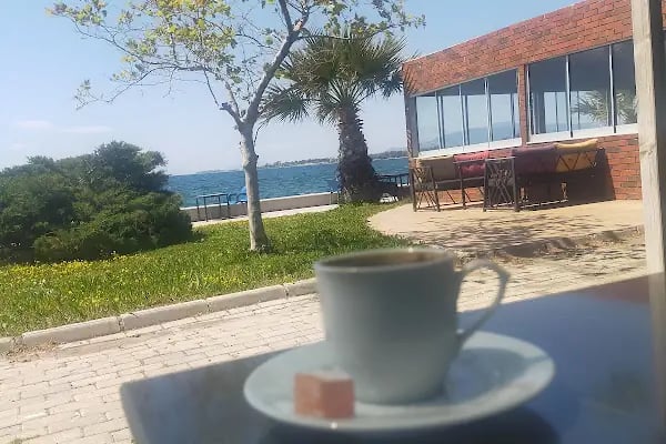 Marina Cafe - Resim 19