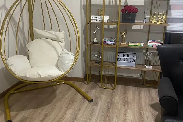DK Psikolojik Danışmanlık - Uzman Klinik Psikolog Kadriye Alerik - Resim 6
