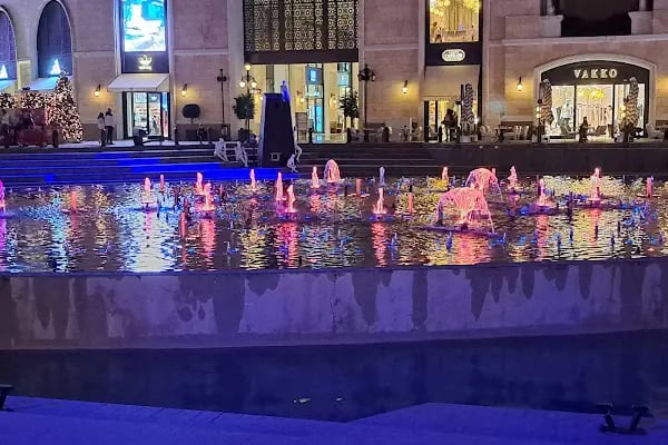 The Land of Legends Shopping Avenue - Resim 4