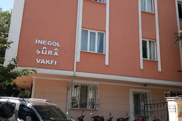 İnegöl İhya Medresesi - Resim 1