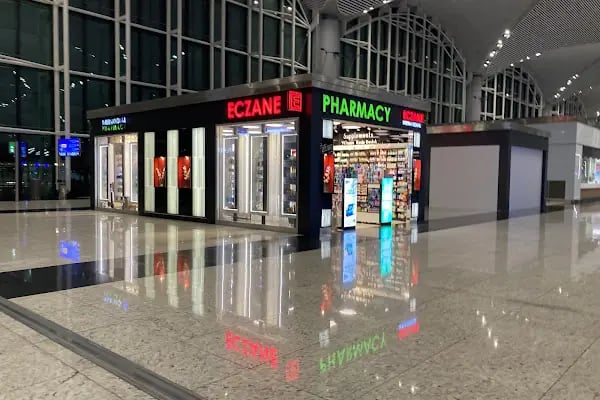 İstanbul Havalimanı Eczane International - Resim 7