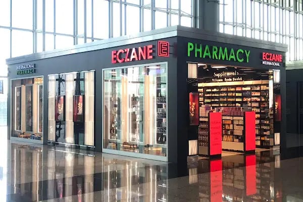 İstanbul Havalimanı Eczane International - Resim 2