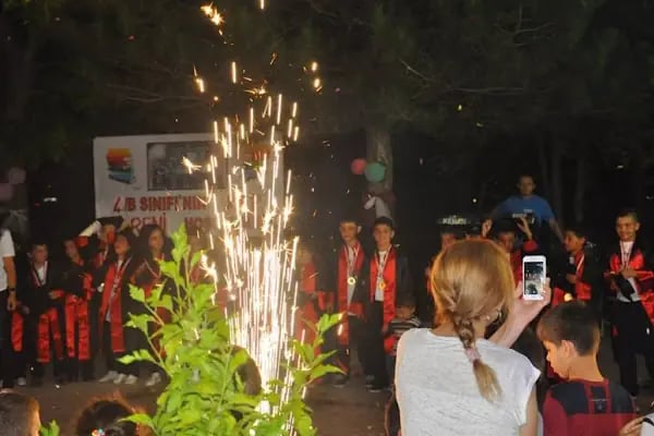 İnegöl Akhisar Kır Bahcesi - Resim 7