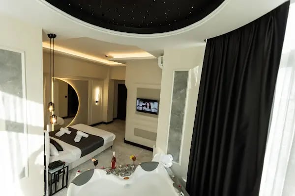 D Twins plus Hotel - Resim 17