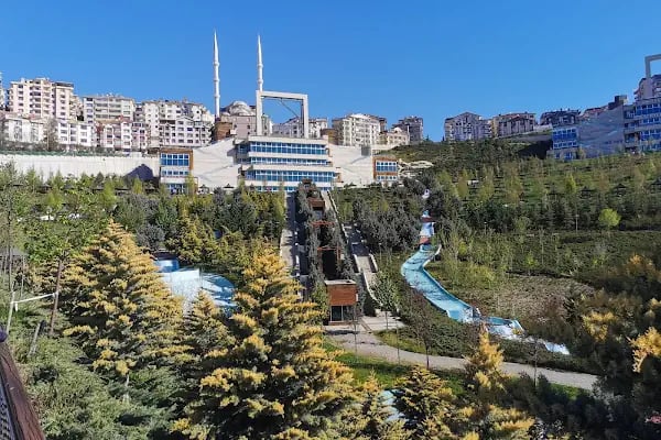 Esertepe Muhammed Ali Parkı - Resim 10
