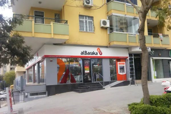 Albaraka Türk Çukurova Adana Şubesi - Resim 2
