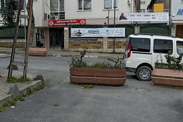 Kirazlı Merkez Cami - Resim 18