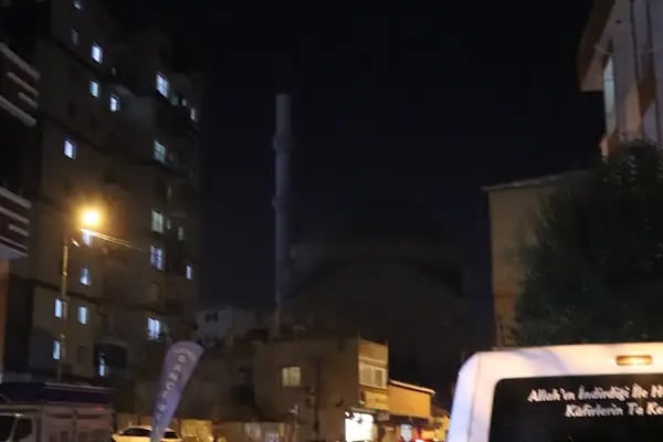 Kirazlı Merkez Cami - Resim 8