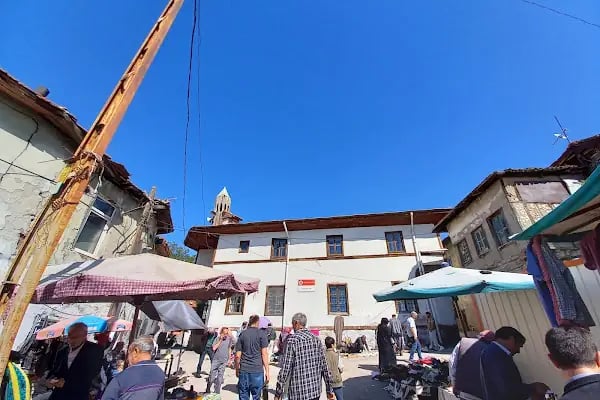 Eskicioğlu Cami - Resim 16