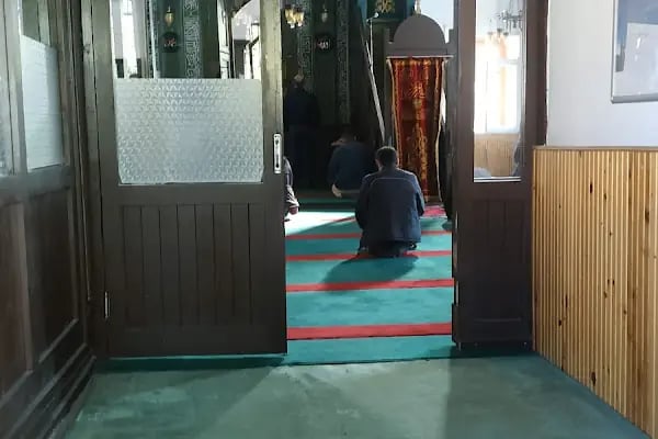 Eskicioğlu Cami - Resim 18