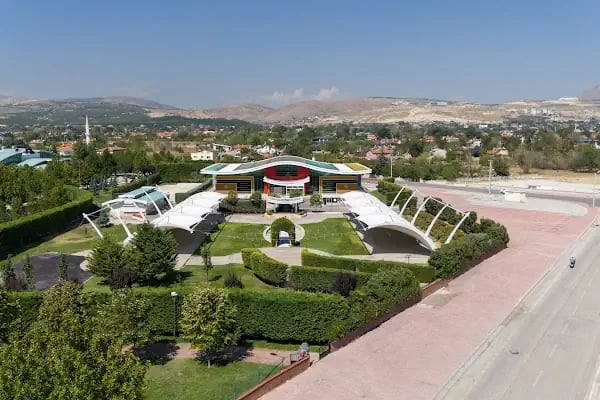 Nur Deluxe Düğün ve Kongre Merkezi - Resim 5