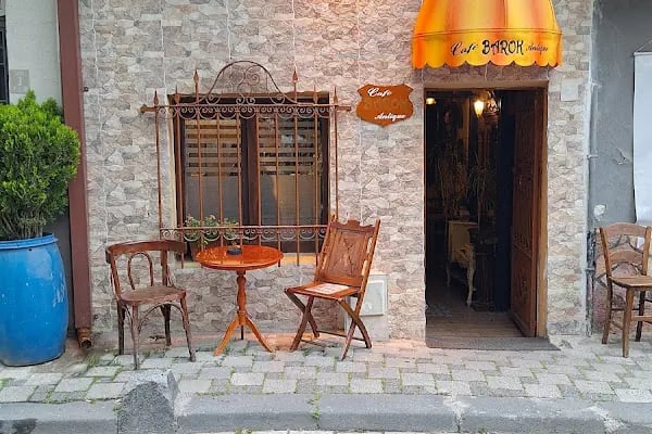 Cafe Barok Antique - Resim 19