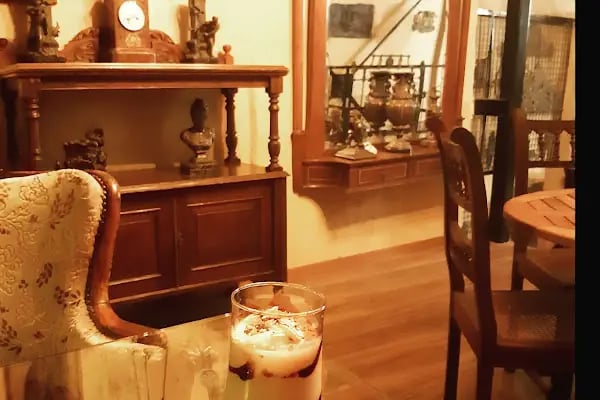 Cafe Barok Antique - Resim 18